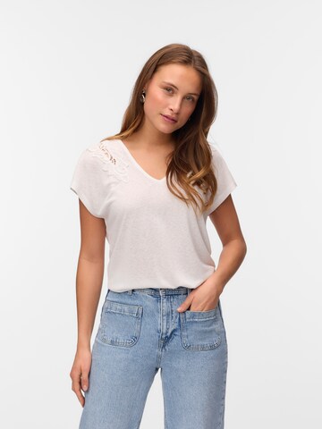 VERO MODA T-shirt 'VMBILSA' i vit