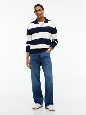 Tommy Jeans Sveter 'ESSENTIAL' - Modrá
