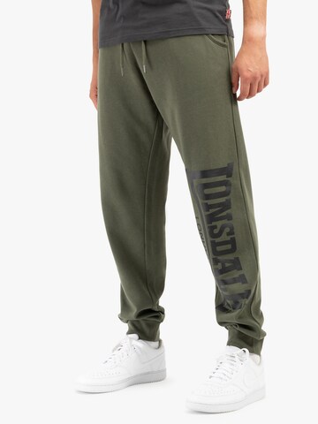 LONSDALE Tapered Παντελόνι σε πράσινο