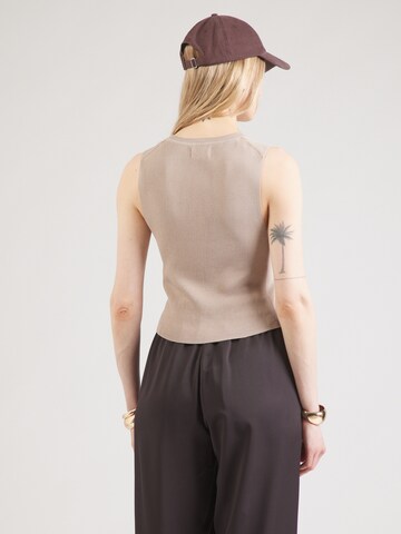 Top in maglia 'ONLMAJLI' di ONLY in grigio
