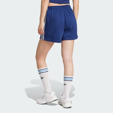 ADIDAS ORIGINALS Loosefit Shorts in Blau
