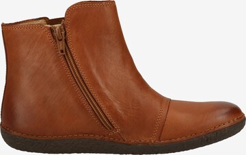 Kickers Chelsea boots in Bruin