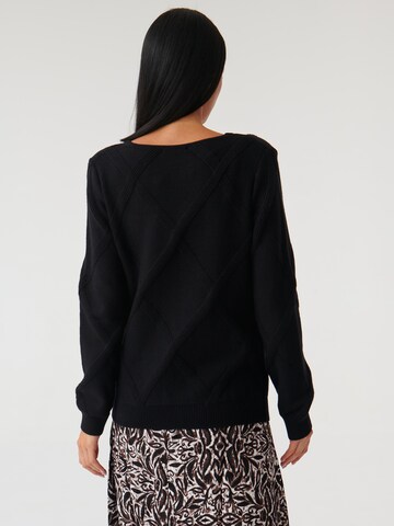 TATUUM Sweatshirt in Schwarz