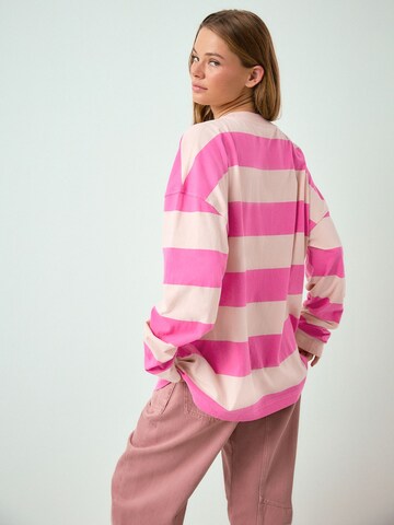 Next Shirt in Roze