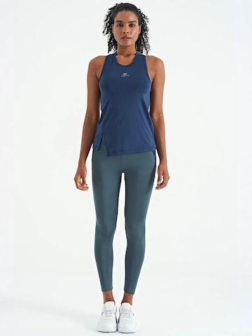 Tommy Life Aktive Oberteile in Blau