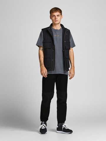 JACK & JONES Regular Housut 'Kane' värissä musta