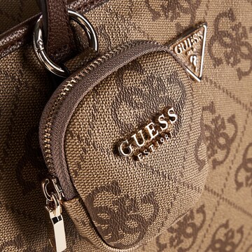 GUESS Shopper in Braun