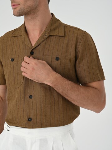 Antioch Regular fit Overhemd in Bruin