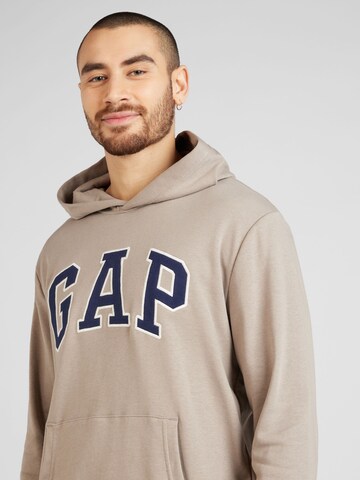GAP - Regular Fit Sweatshirt em castanho