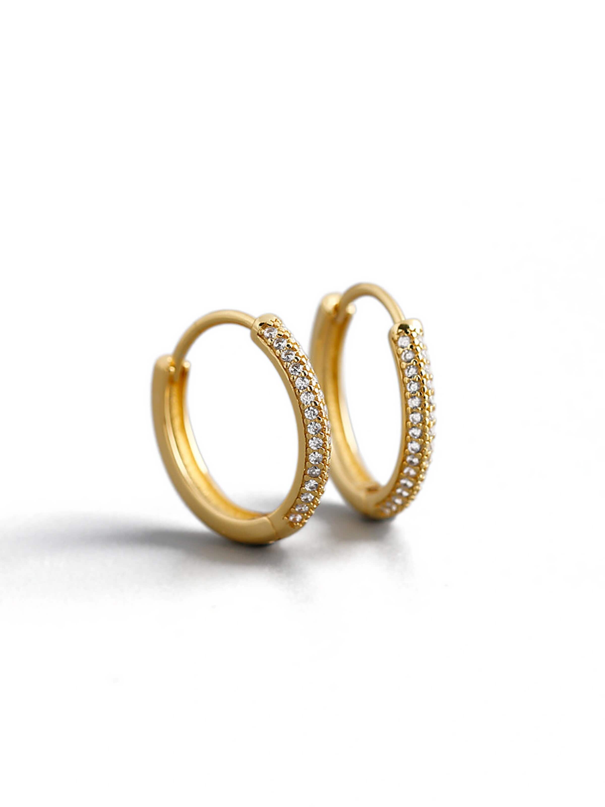 Staufergold Earrings in Gold: front