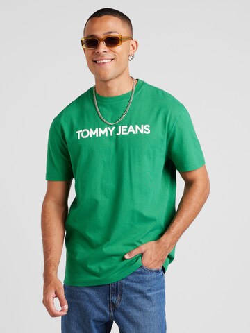 Tommy Jeans T-Shirt 'CLASSIC' in Grün: Vorderseite