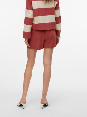 Loosefit Pantalon 'VMMYMILO' VERO MODA en rouge