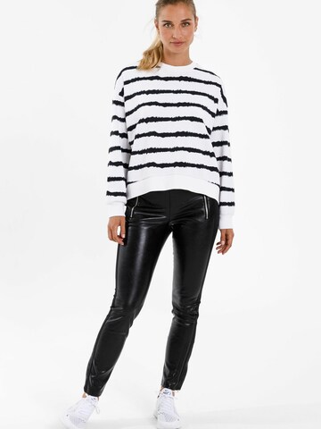 MARC AUREL Sweatshirt in Wit