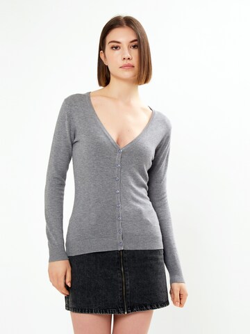 Influencer Knit cardigan in Grey: front