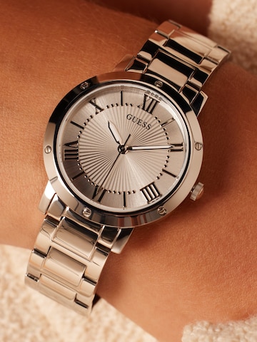 Montre à affichage analogique 'Design' GUESS en argent