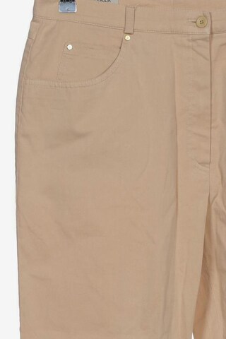 Basler Jeans 32-33 in Beige