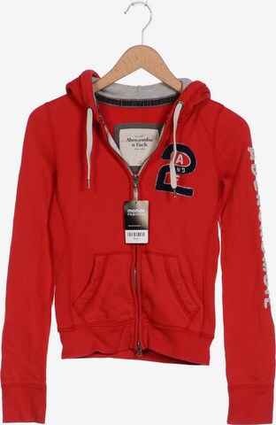 Abercrombie & Fitch Sweatshirt & Zip-Up Hoodie in XS in Red: front