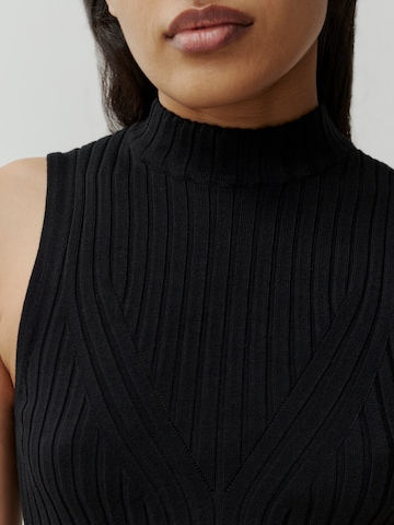 EDITED Knitted Top 'Lynara' in Black