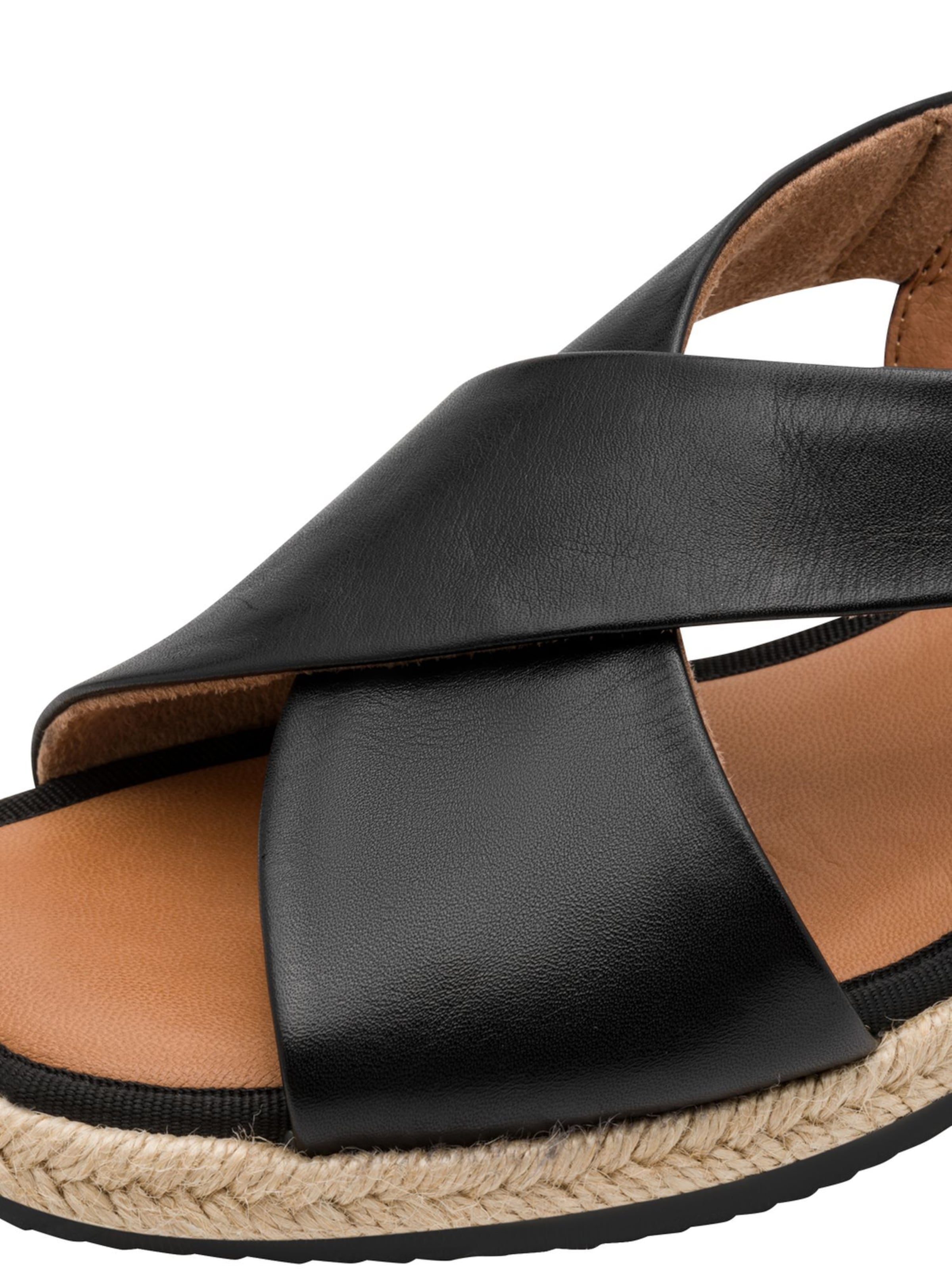 Sandales Tamaris en noir