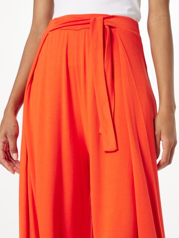 ARMEDANGELS Wide Leg Hose 'KAROLINA' in Orange