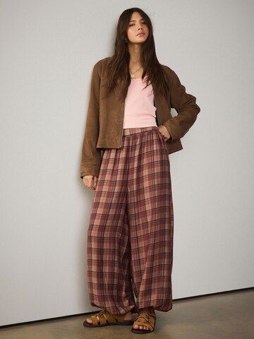 Next Barrel Hose in Pink