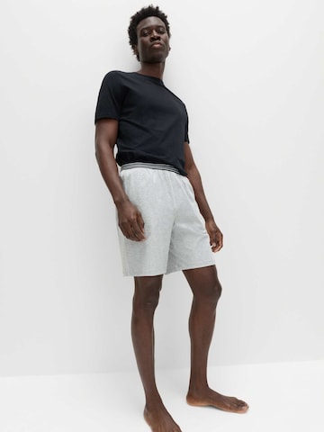 Pantaloncini da pigiama di Marks & Spencer in grigio
