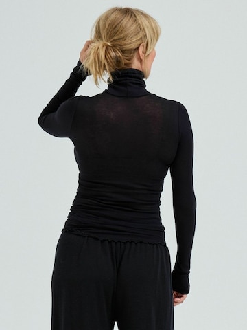 Seamless Basic Sweater ' Nouveau ' in Schwarz