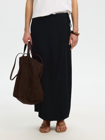 Jupe SELECTED en noir : devant