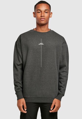 Sweat-shirt 'Think Different' Merchcode en gris : devant
