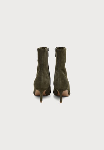 STEVE MADDEN Ботинки 'Lulah' в Зеленый