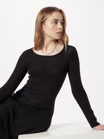 AMERICAN VINTAGE Stickad klänning 'XINOW' i svart