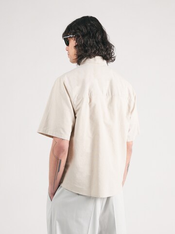 Only & Sons - Ajuste confortable Camisa 'ONSALVARO' en beige