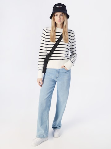 TOMMY HILFIGER Trui 'Breton' in Wit