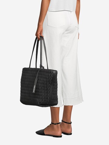 DKNY Shopper in Schwarz