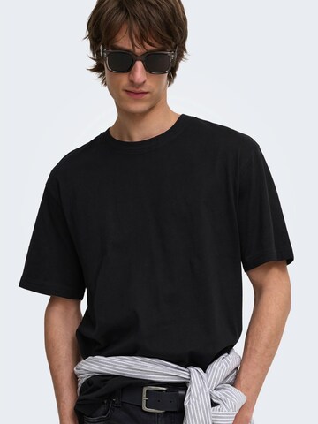 Tricou 'ONSFREDDIE' de la Only & Sons pe negru