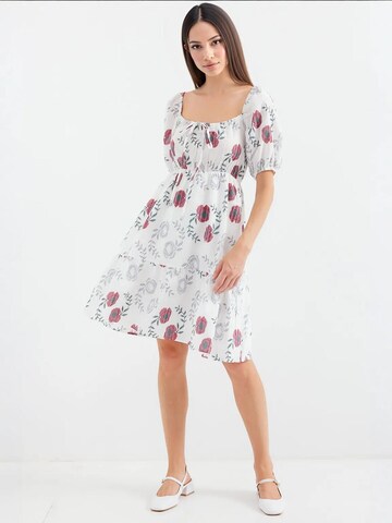 Abito di Bigdart in bianco