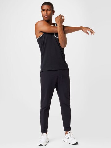 Regular Pantalon Nike Sportswear en noir