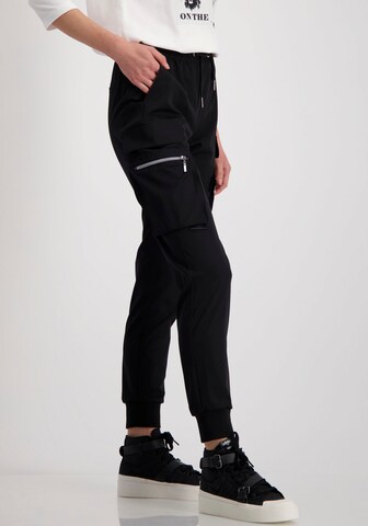 monari Tapered Cargo Pants in Black