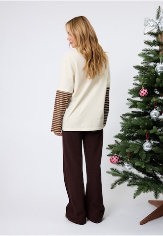 OH APRIL Shirt in Beige