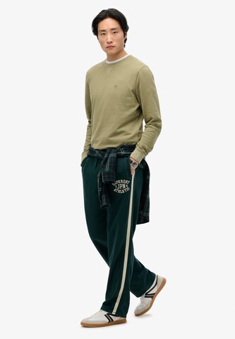 Regular Pantalon 'Essentials' Superdry en vert