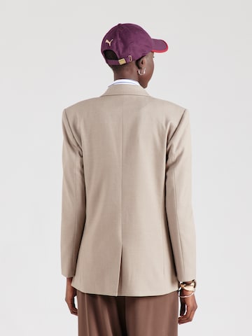 Sacou 'TAILOR' de la Cph Muse pe maro