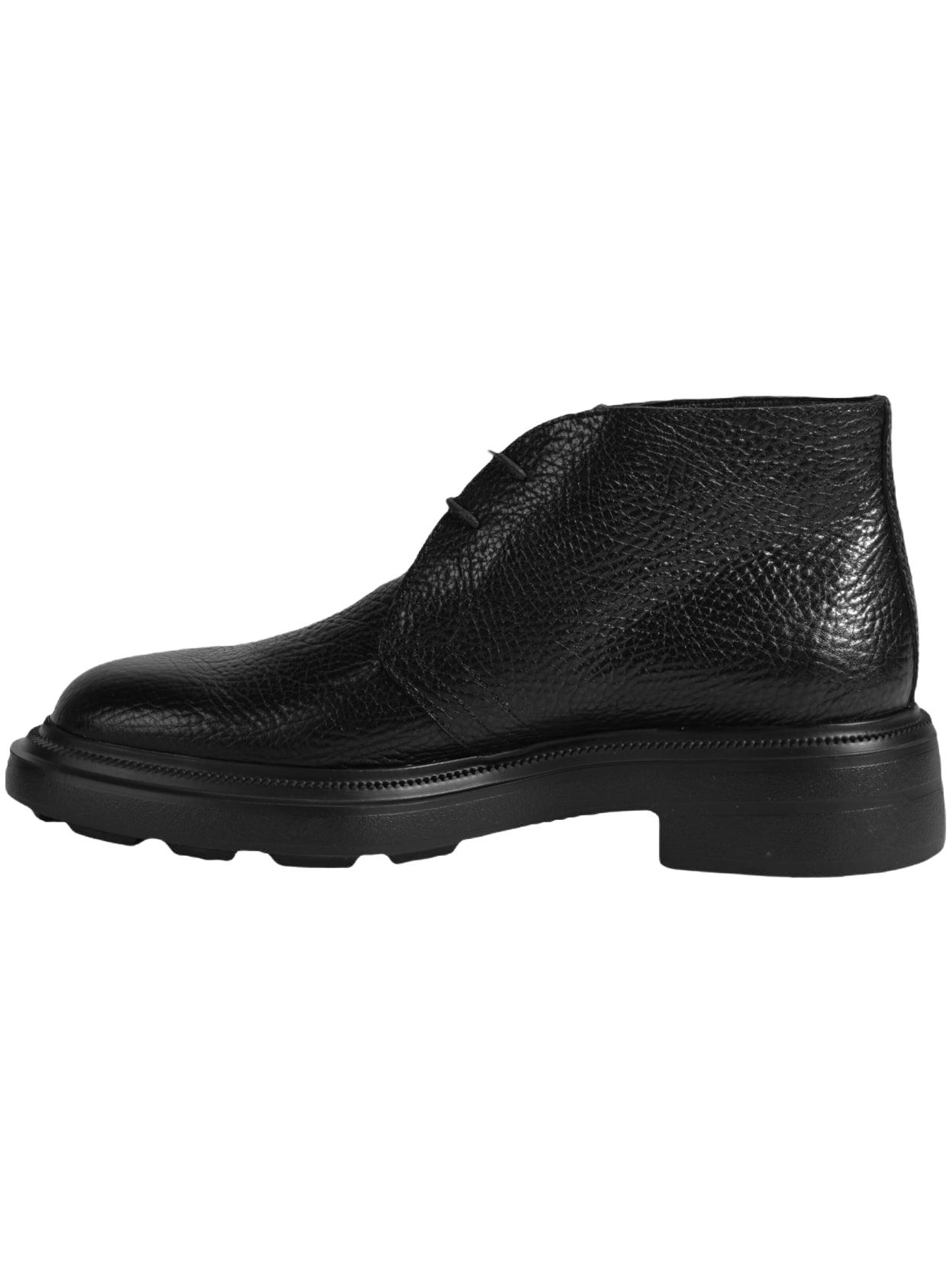 Desa Boots in Black