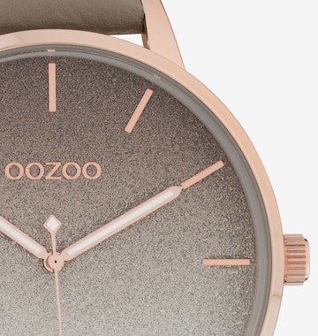 OOZOO Analog Watch in Gold