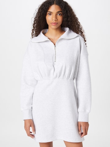 Robe Missguided en gris : devant