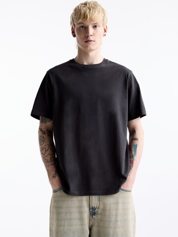 Pull&Bear Shirt in Grey: front