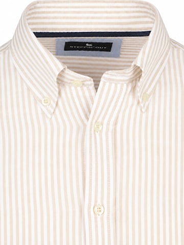 Coupe regular Chemise Steppin' out en beige