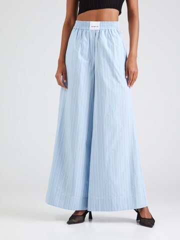 Wide leg Pantaloni di REMAIN in blu: frontale