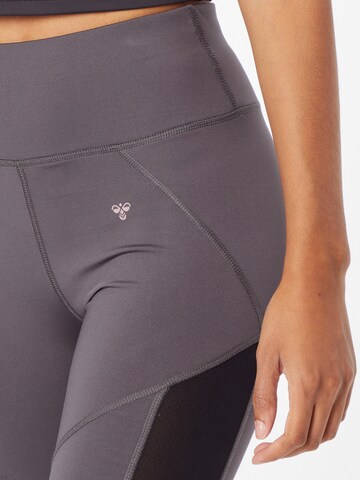Skinny Pantalon de sport 'Norma' Hummel en gris