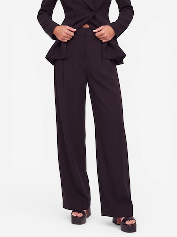 About You x Jessica Haller Loosefit Hose in Schwarz: Vorderseite