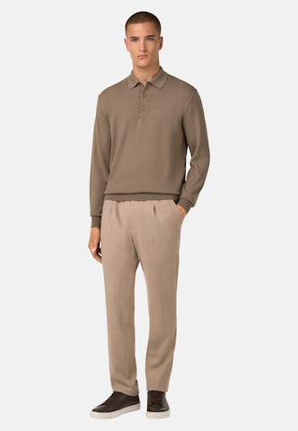 Boggi Milano Slim fit Pleat-front trousers in Beige